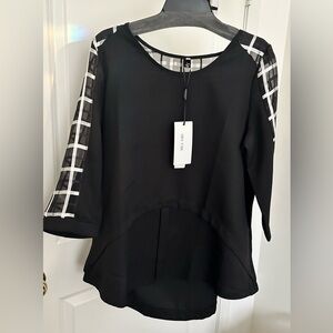 NWT Designer Style Top